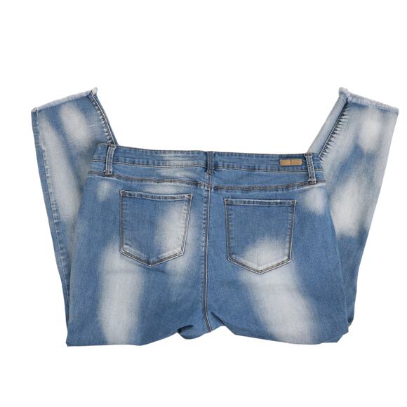 True Craft plus size women's jeans light wash raw hem size 20 inseam 25 - Picture 3 of 4